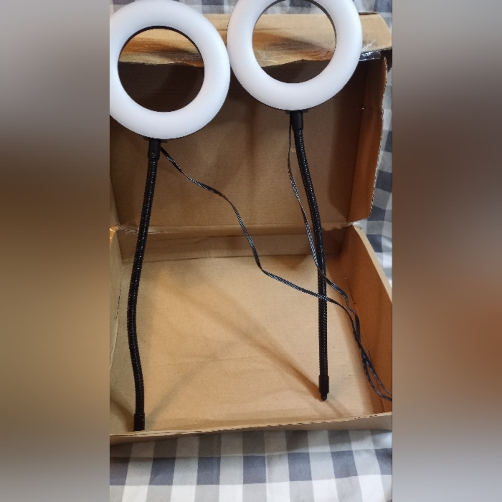 Ring lights - Picture 4 of 6